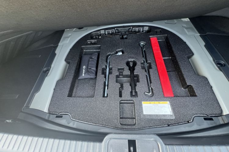 Used Lexus ES 2022 200 Excellence Edition
