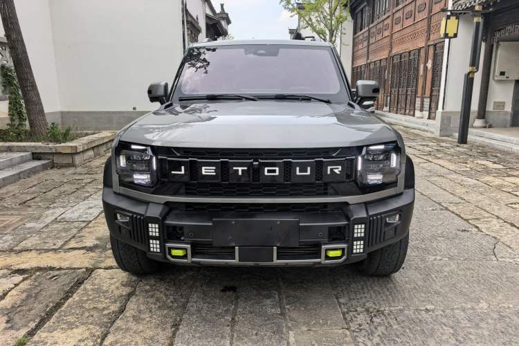 Used Jetour Traveler 2023 2.0T All-Wheel Drive Conquer PRO
