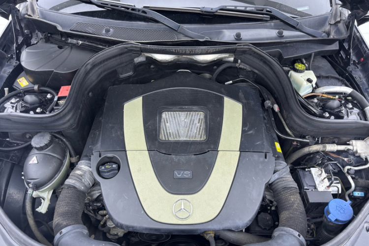 Used Mercedes-Benz GLK-Class 2013 GLK 300 4MATIC Dynamic Sunroof Model
