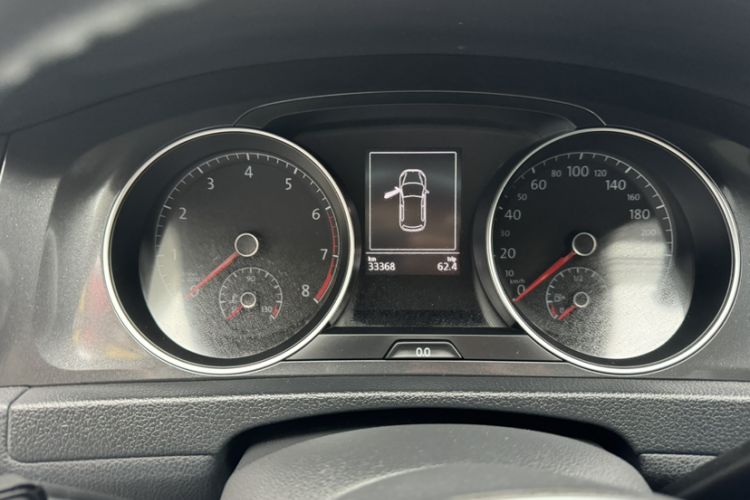 Used Volkswagen Golf 2017 230TSI Automatic Comfort Edition – Celebrating Milestone of One Million Units
