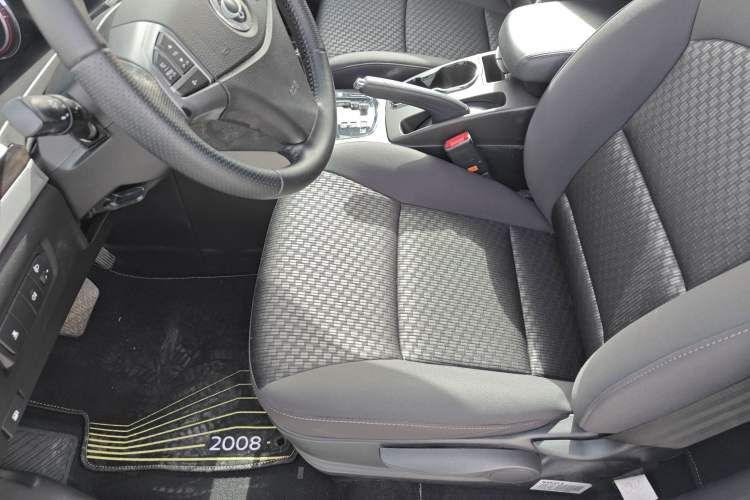 Used SsangYong Korando 2015 2.0L 4x4 Automatic Zhi Chun Edition
