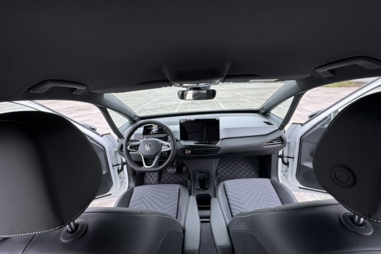 Used Volkswagen ID.3 2025 Smart Version Pure & Intelligent Enjoyment Edition
