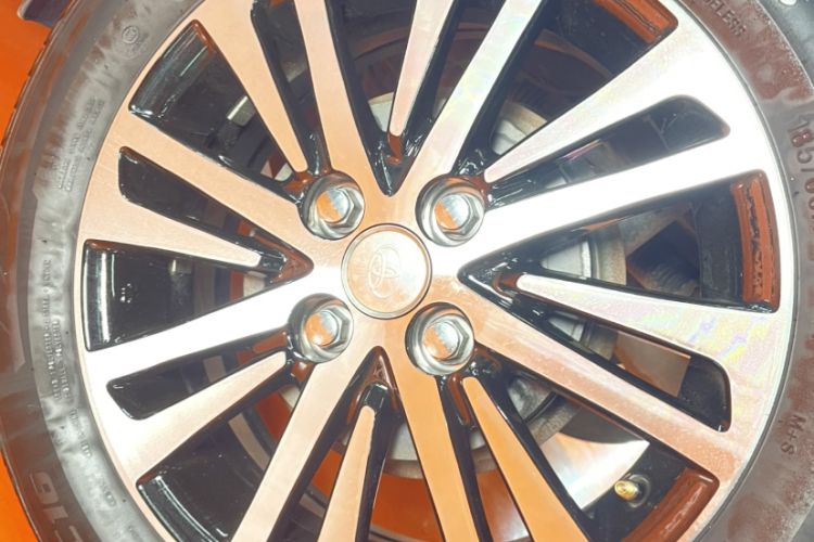 Used Toyota YARiS L 2015 1.5E Automatic Charm Edition