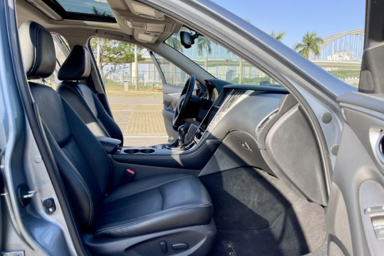 Used Infiniti Q50L 2015 2.0T Enjoyment Edition
