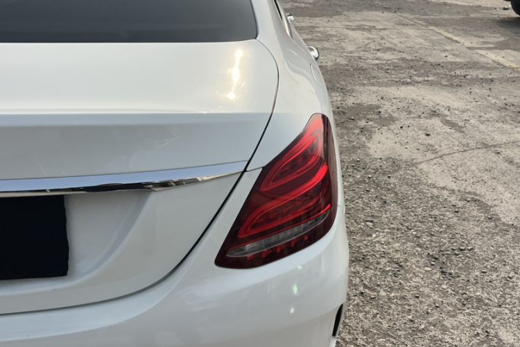 Used Mercedes-Benz C-Class 2017 Facelift C 200 L Sport Edition
