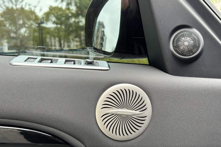 Used Land Rover Discovery 2019 3.0 SC V6 SE
