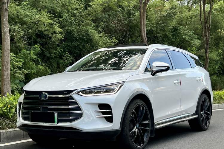 Used BYD Tang New Energy 2018 DM 2.0T All-Wheel Drive Smart Connectivity Luxury Model 7 Seats China V Emission Standard
