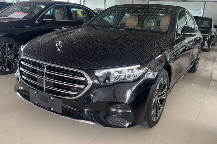 Used Mercedes-Benz E-Class 2025 Facelift E 300 L Luxury Edition
