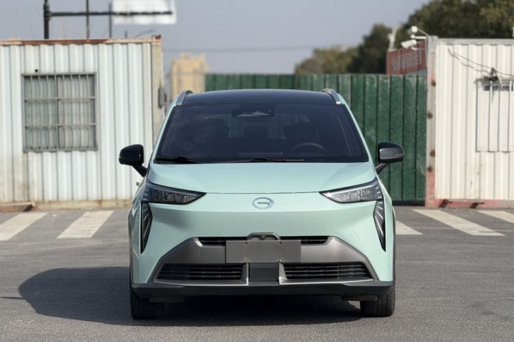 Used AION Y 2022 70 Tech Edition Lithium Iron Phosphate