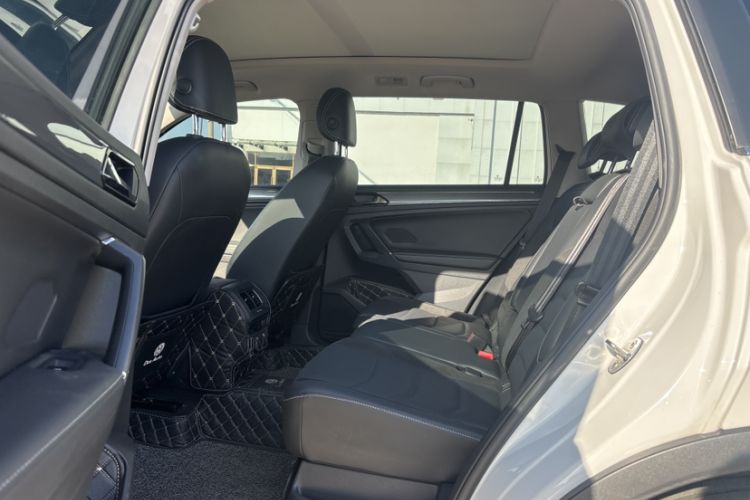 Used Volkswagen Tiguan L 2021 330TSI Automatic Two-Wheel Drive R-Line Enhanced Edition