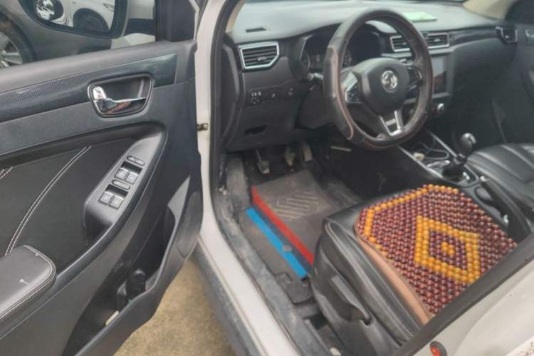 Used Dongfeng Fengon 580 2016 1.8L Manual Comfort Model
