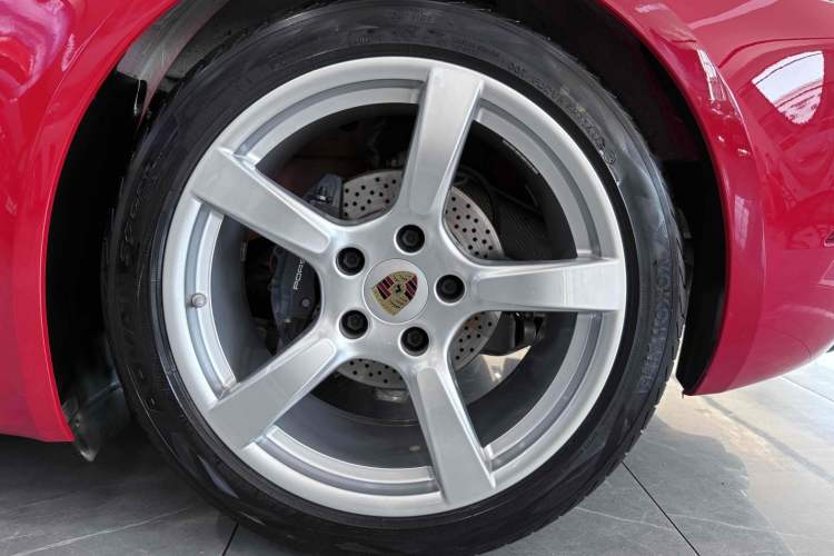 Used Porsche 718 2018 Cayman 2.0T
