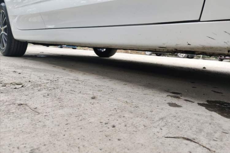 Used Roewe i5 2021 1.5L CVT Platinum Edition