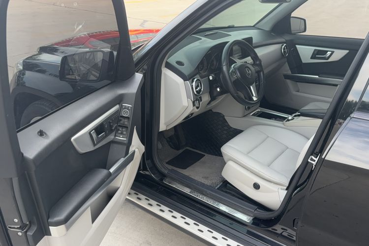 Used Mercedes-Benz GLK-Class 2014 GLK 260 4MATIC Dynamic Model