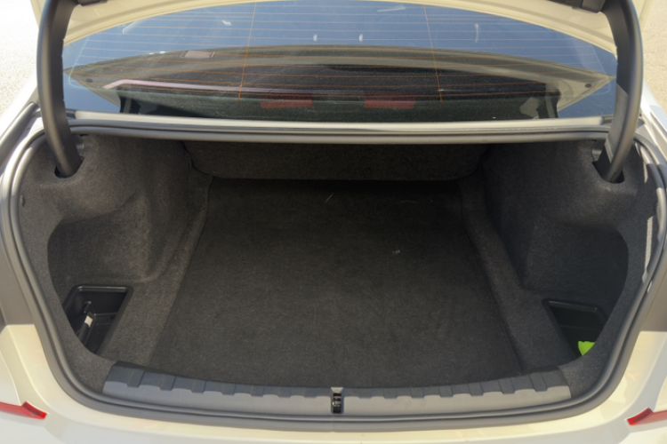 Used BMW 3 Series 2021 Restyled 325Li M Sport Package
