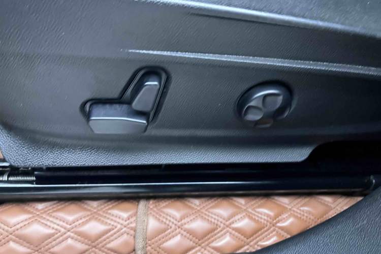 Used Alfa Romeo Stelvio 2017 2.0T 200HP Luxury Edition
