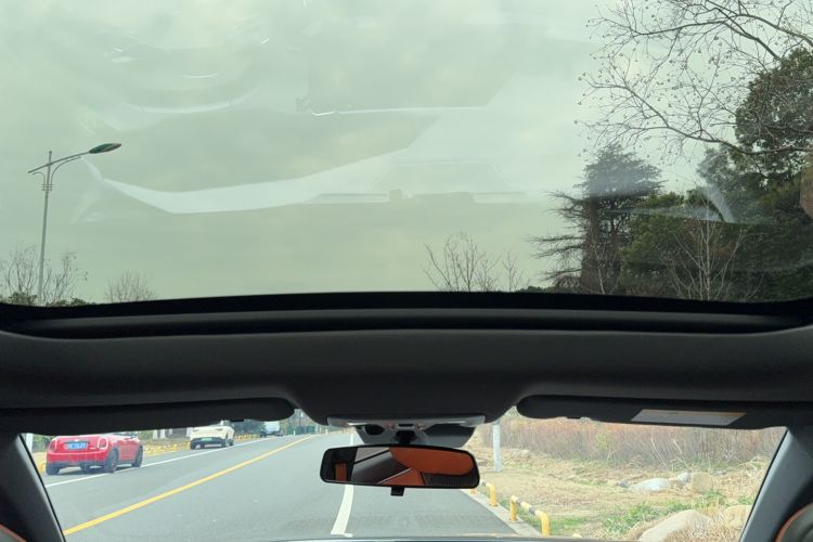 Used Changan UNI-V 2022 1.5T Prestige Version
