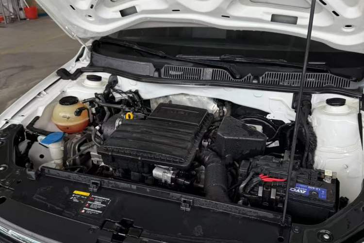 Used Volkswagen Lavida 2019 Lavida Start 1.5L Automatic Trendy Version China VI Standard
