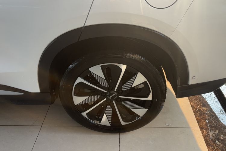 Used BYD Song PLUS New Energy 2025 EV Intelligent Driving Version 520km Premium Model