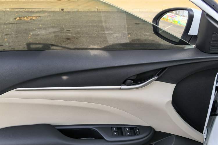 Used Buick GT 2019 15T Dual-Clutch Connected Elite Model China VI