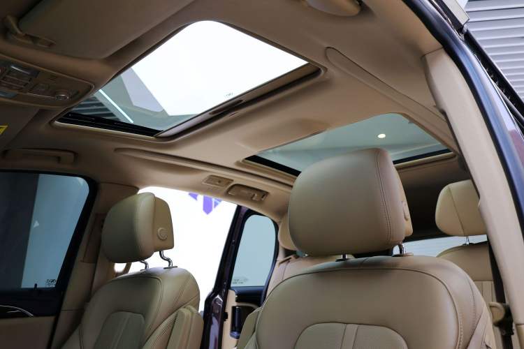 Used Buick GL8 2018 ES 28T Flagship Model China VI Standard
