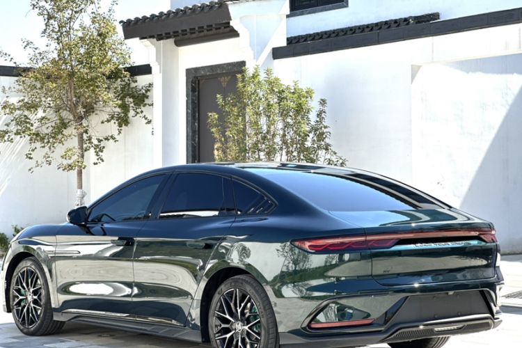 Used BYD Han 2022 EV 610 km All-Wheel-Drive Qianshan Cui Limited Edition
