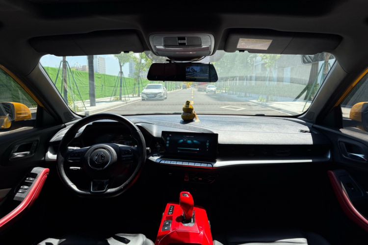 Used MG 5 2021 300TGI DCT Elegant Luxury Edition
