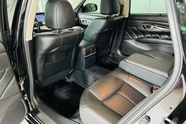 Used Infiniti Q70 2017 Q70L 2.5L Enjoyment Edition
