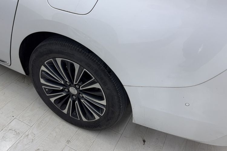 Used Buick GL8 2022 ES Land Cruiser 653T Luxury Model
