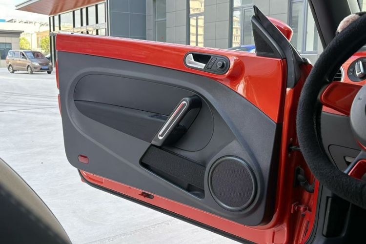 Used Volkswagen Beetle 2018 180TSI Shangle Model
