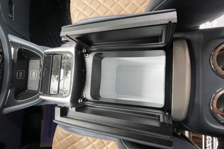 Used Mercedes-Benz Vito 2021 2.0T Business Version 7 Seats