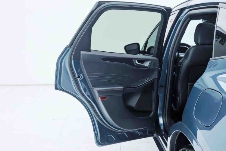 Used Ford Escape 2020 EcoBoost 245 Two-Wheel-Drive Titanium Edition
