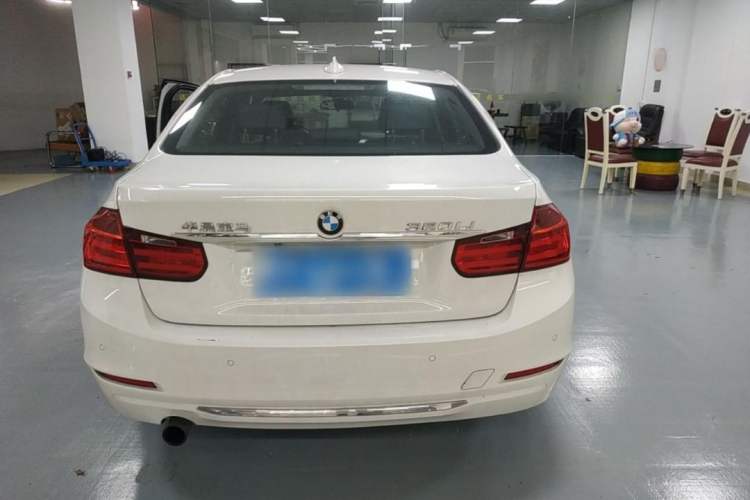 Used BMW 3 Series 2015 320Li Fashion Model
