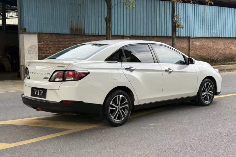 Used Venucia D60 2019 1.6L XL CVT SmartConnect Elite Edition (ISS)
