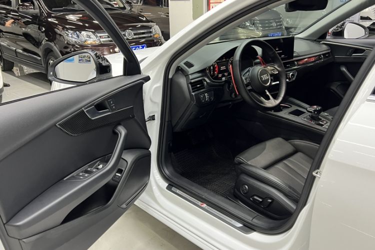 Used Audi A4L 2020 40 TFSI Luxury Dynamic Model