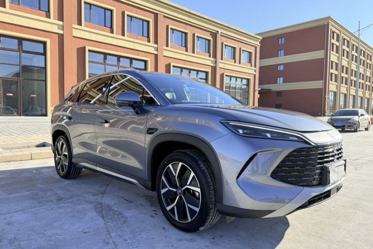 Used BYD Song L DM-i 2025 Intelligent Driving Version 160 km Beyond-Range Type
