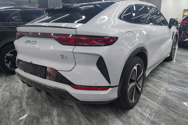 Used BYD Song L EV 2024 662 km Beyond Edition
