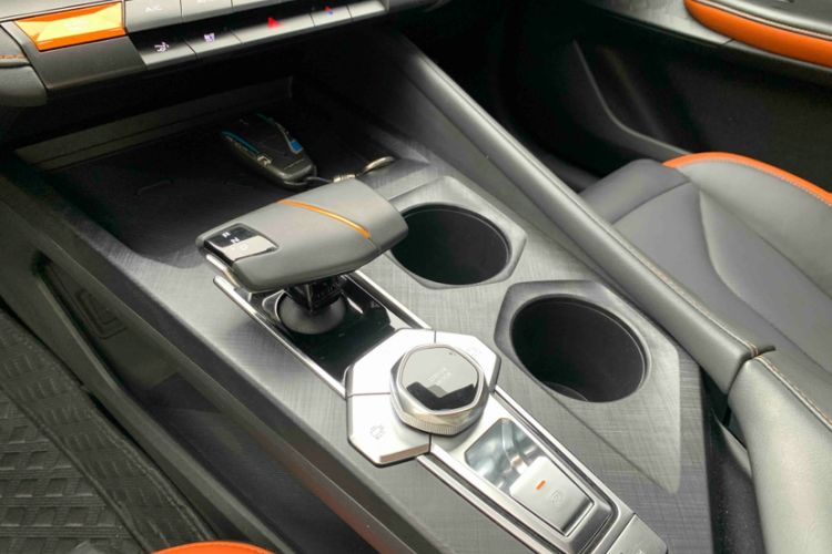 Used Changan UNI-V 2023 1.5T Prestige Model
