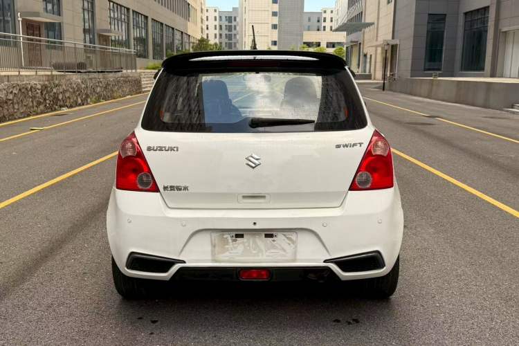 Used Suzuki Swift 2013 1.5L Automatic Standard Edition
