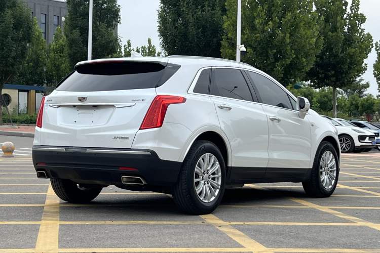 Used Cadillac XT5 2018 25T Tech Model
