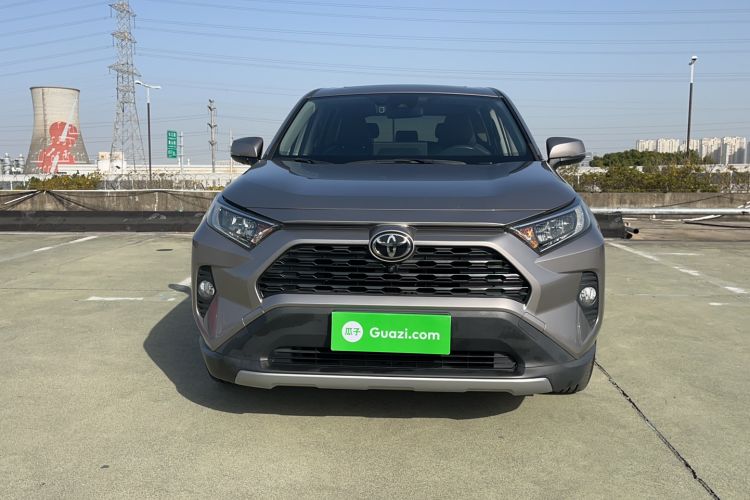 Used Toyota RAV4 2020 2.0L CVT Two-Wheel Drive Fashion PLUS Edition