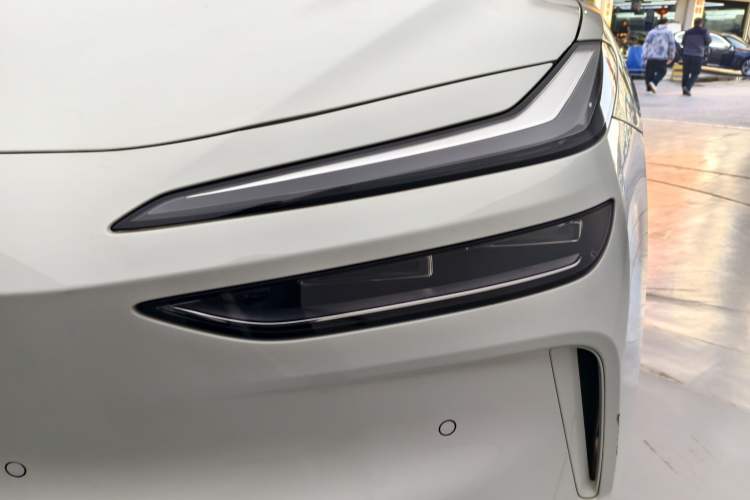 Used ONVO L60 2024 60 kWh Rear-Drive Version
