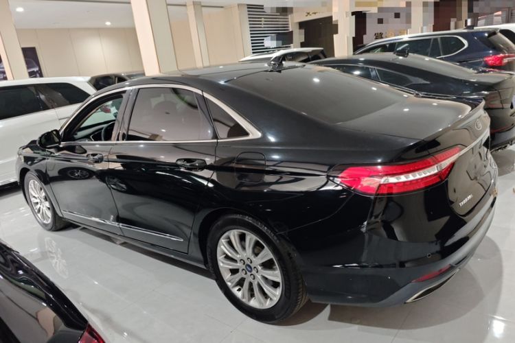 Used Ford Taurus 2019 EcoBoost 245 Comfort Edition
