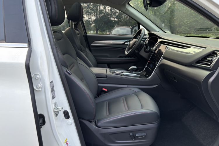 Used GAC Trumpchi GS4 PLUS 2022 390T Automatic Nebula Edition
