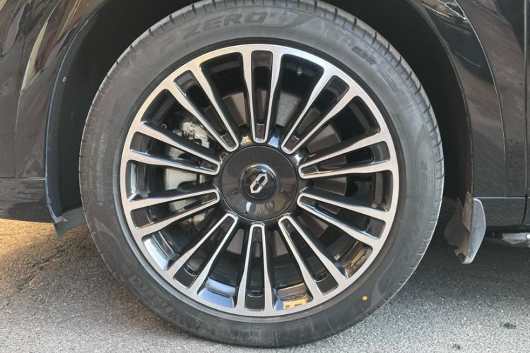 Used Hima AITO M7 2024 1.5T Intelligent Drive Rear-Drive Ultra Version 5 Seats