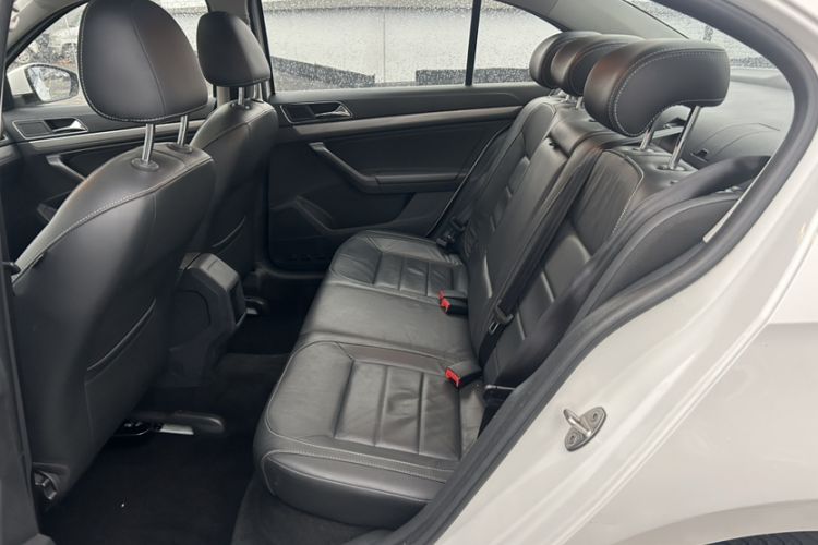 Used Volkswagen Lavida 2015 230TSI DSG Comfort Edition