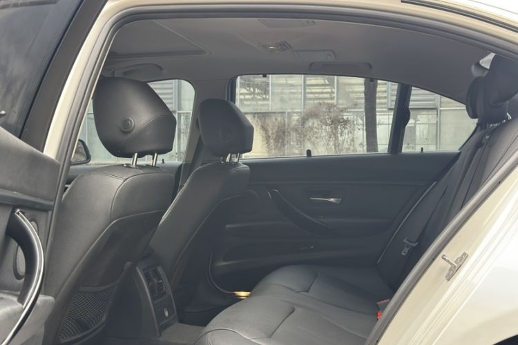 Used BMW 3 Series 2017 320Li Fashion Model
