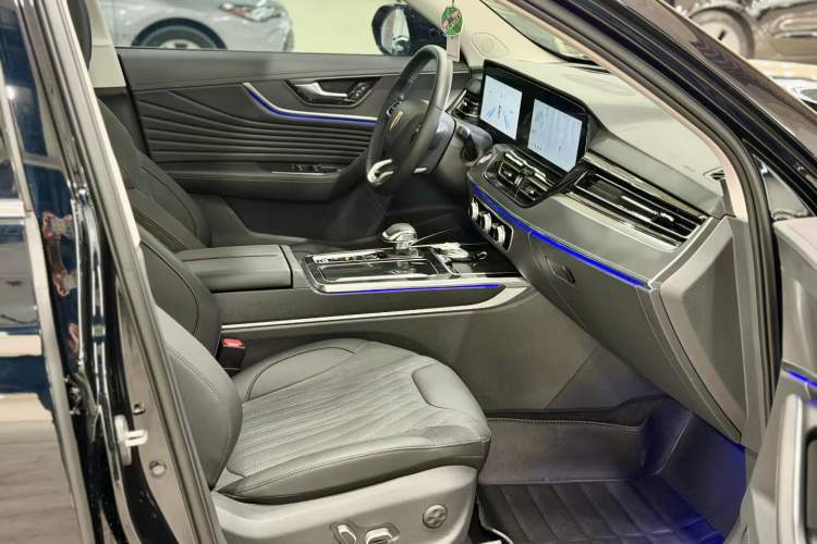 Used Hongqi HS5 2023 2.0T Qixiang Pro Edition
