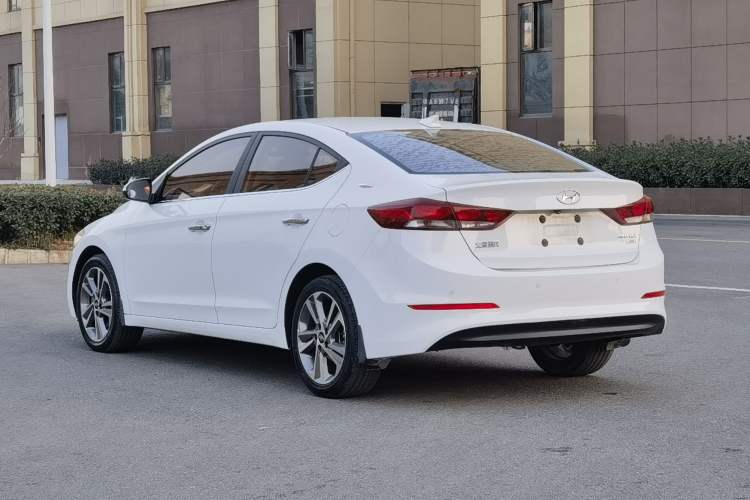 Used Hyundai Elantra 2016 1.6L Automatic ZhiXuan – Elite Version