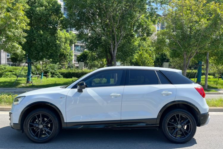 Used Audi Q2L 2018 35 TFSI Fashion Dynamic Version China VI Emission Standard
